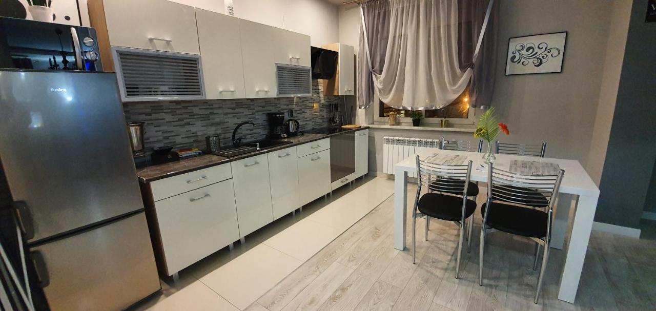Apartamenty Sofija Deluxe Centrum Zielona Góra Buitenkant foto